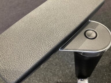 Armauflage-3D-Leder-Optik